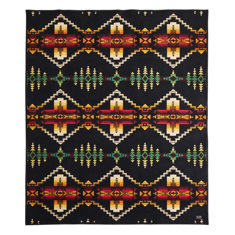 Load image into Gallery viewer, Pendleton Four Corners Blanket Robe, Twin
