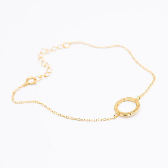 Bold Circle Gold Chain Bracelet