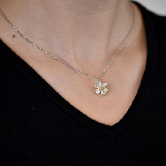 Elizabeth Jewelry Hammered Flower Necklace on model