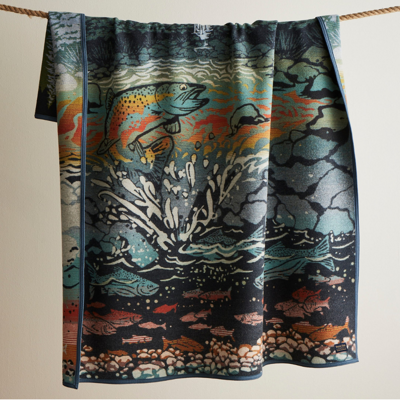Load image into Gallery viewer, Pendleton Salmon Falls Blanket Robe, Twin

