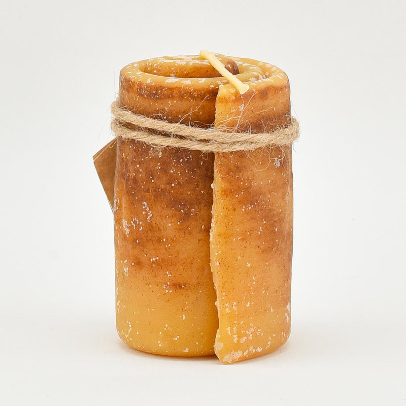 Load image into Gallery viewer, Primitive Lights Cinnamon Roll Fragrance Beeswax Candle, 6oz.
