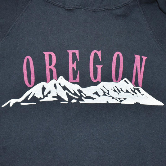 Be Oregon Hoodie Sweatshirt Oregon Mountains logo close up front