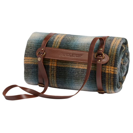 Pendleton Motor Robe Townsend Throw with Leather Carrier
