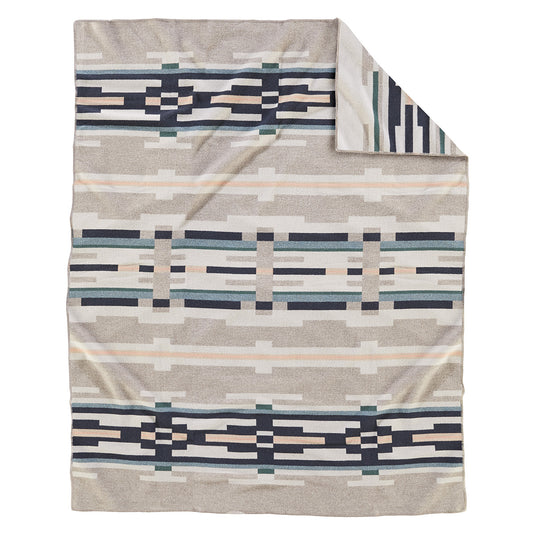 Pendleton Sandhills Robe Blanket