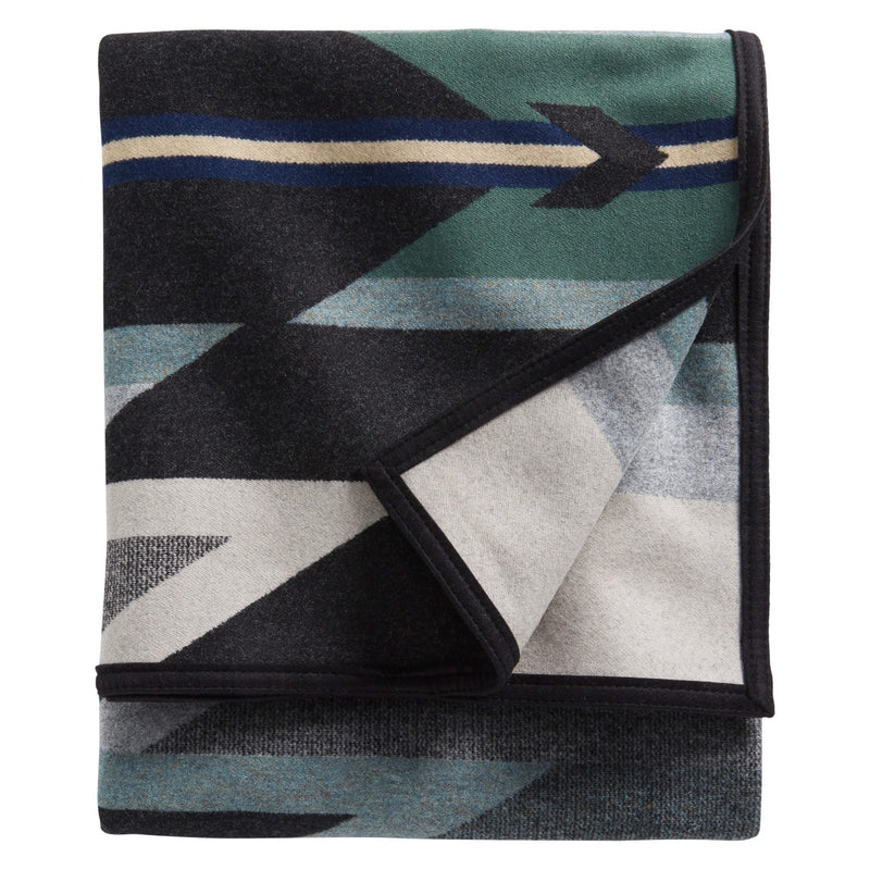 Load image into Gallery viewer, Pendleton Wyeth Trail Oxford Wool Blanket Folded
