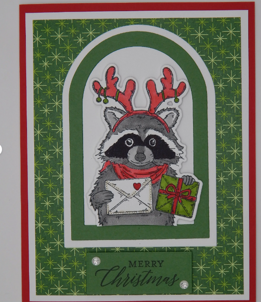 Card Happy Holidays Raccoon Arch