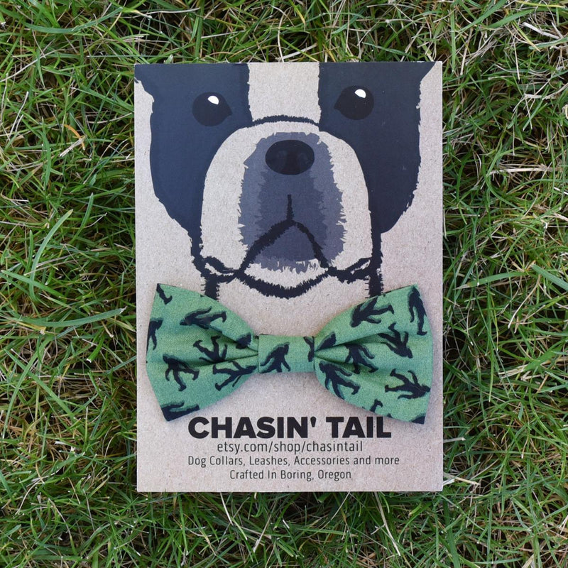 Load image into Gallery viewer, Chasin&#39; Tail Dog Designs Bigfoot Green Bow Tie
