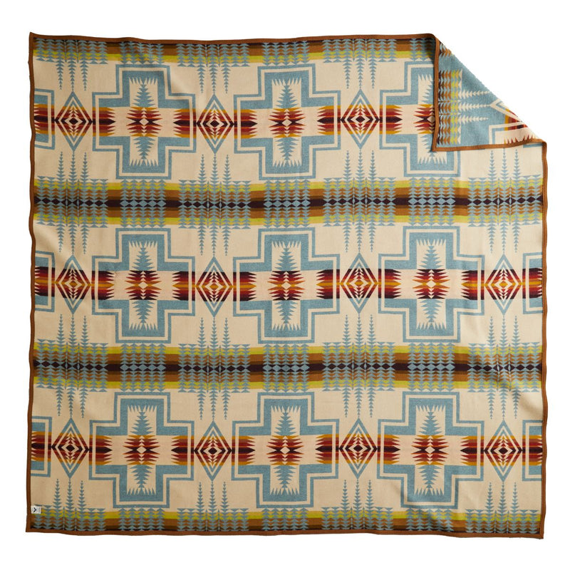 Load image into Gallery viewer, Pendleton Shale Harding Jacquard Wool Blanket Queen Back
