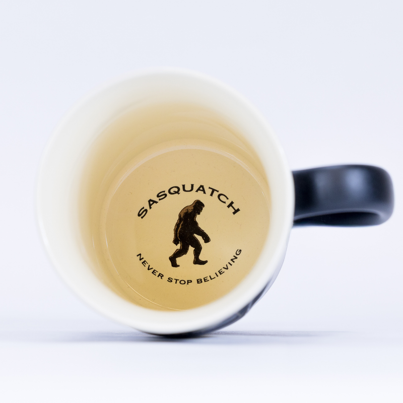 Load image into Gallery viewer, Bigfoot Emblem Black/Beige Mug
