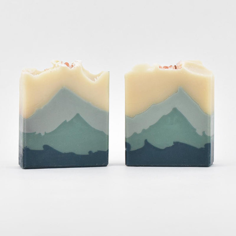 Load image into Gallery viewer, Olive &amp; Shea Cascade Mountains Soap
