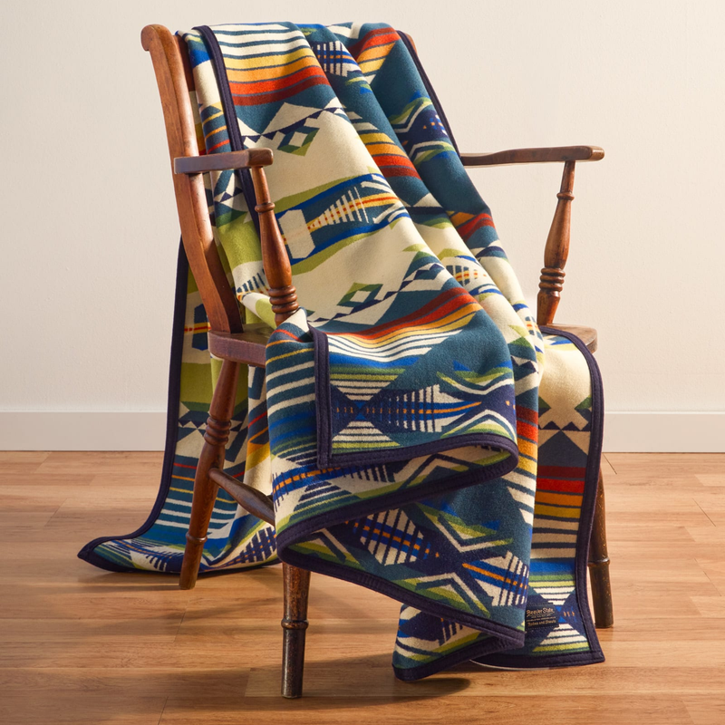 Load image into Gallery viewer, Pendleton Creekside Wool Blanket, Twin
