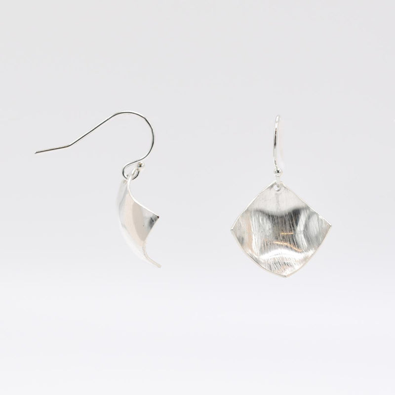 Load image into Gallery viewer, Elizabeth Jewelry Silver Square Cup Earrings
