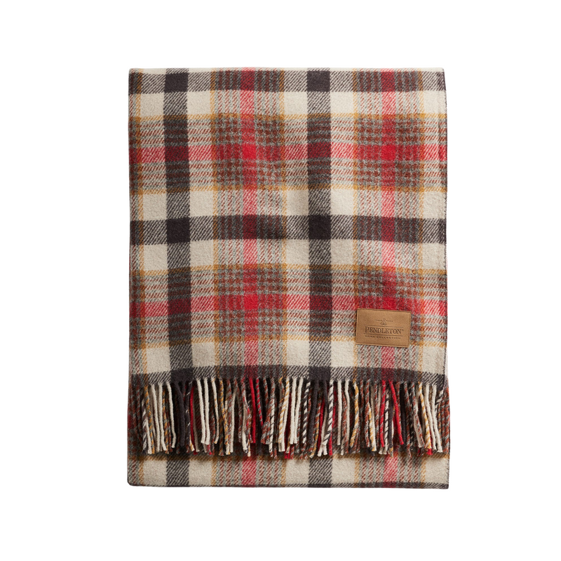 Load image into Gallery viewer, Pendleton Motor Robe Lassen Throw with Leather Carrier
