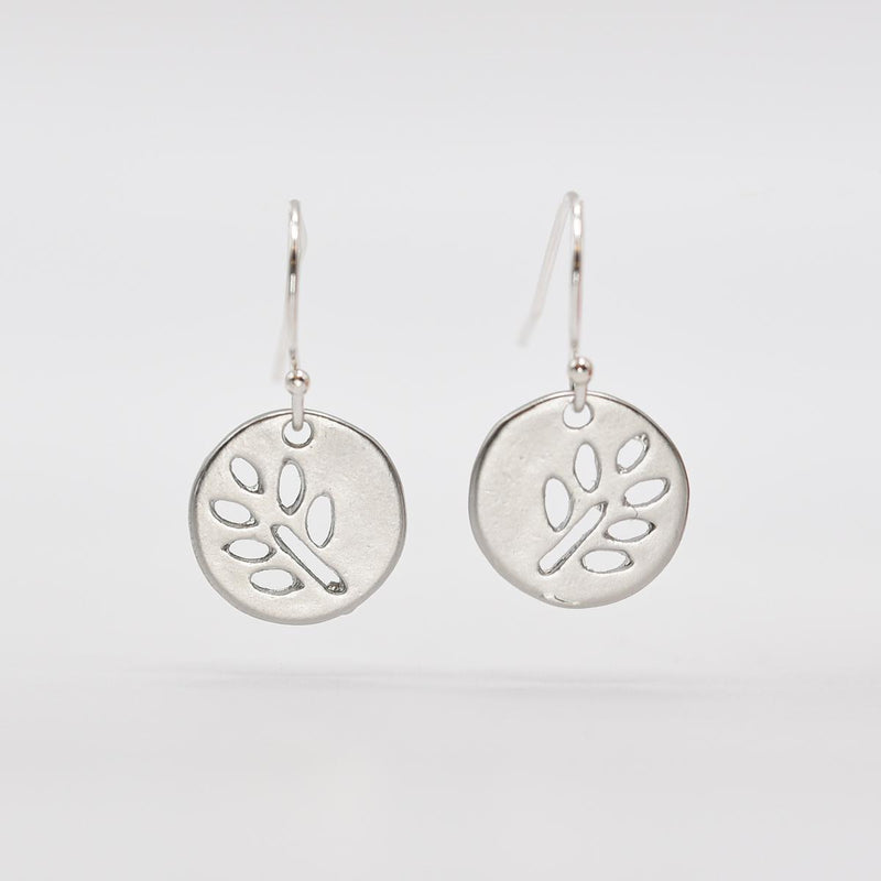 Load image into Gallery viewer, Silver Leaf Disk Earrings
