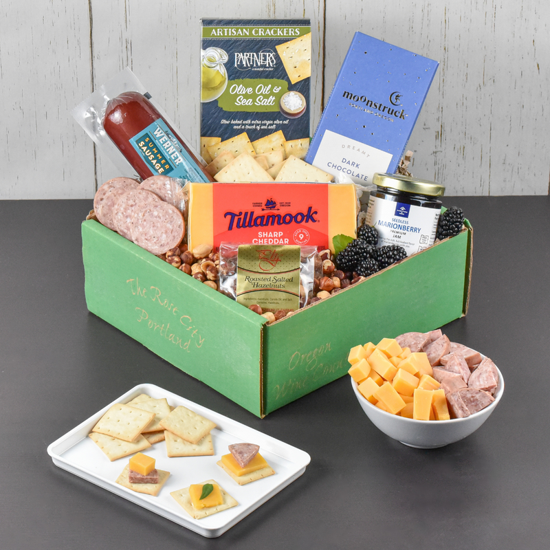 Load image into Gallery viewer, Bite Of Oregon Cheese Gift Basket
