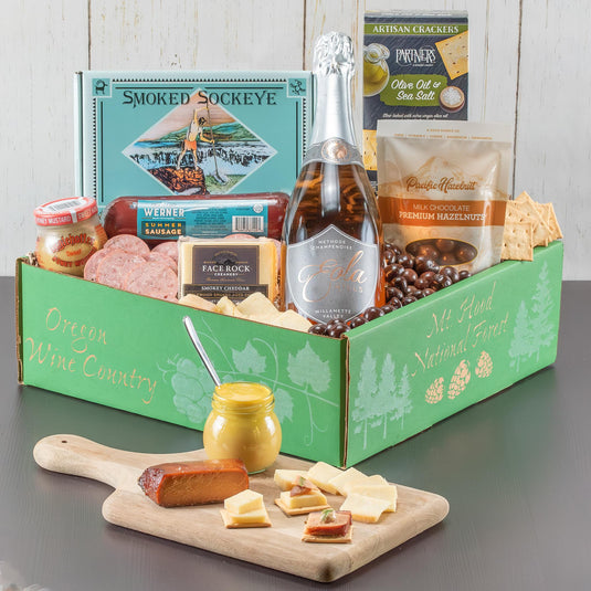 Cheers! Eola Hills Sparkling Gift Basket