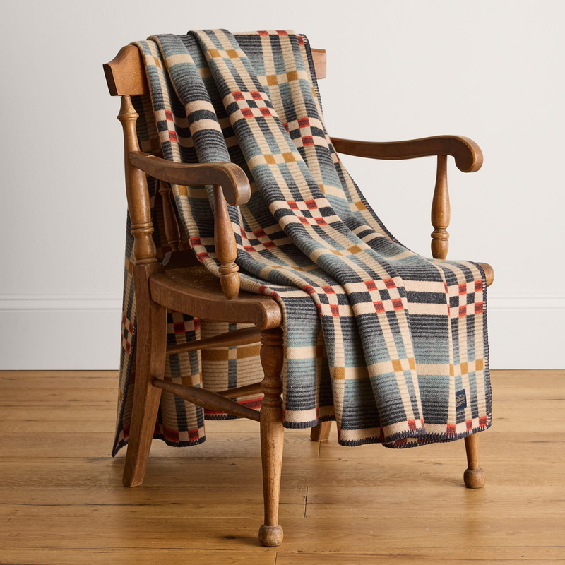 Load image into Gallery viewer, Pendleton Four Square Slide Mountain Shale Wool Throw
