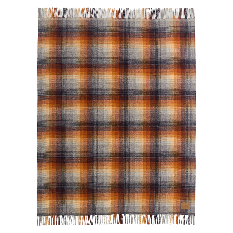 Load image into Gallery viewer, Pendleton Motor Robe Merced Throw with Leather Carrier
