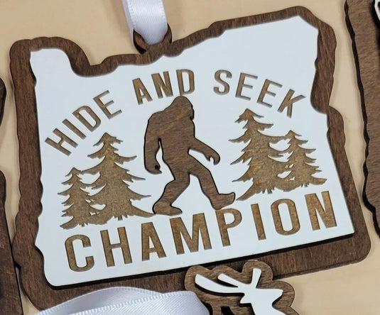 Ornament Oregon Hide and Seek Champion Wood