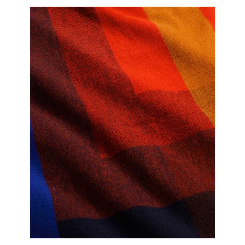 Load image into Gallery viewer, Pendleton Jacquard Hoyt Throw
