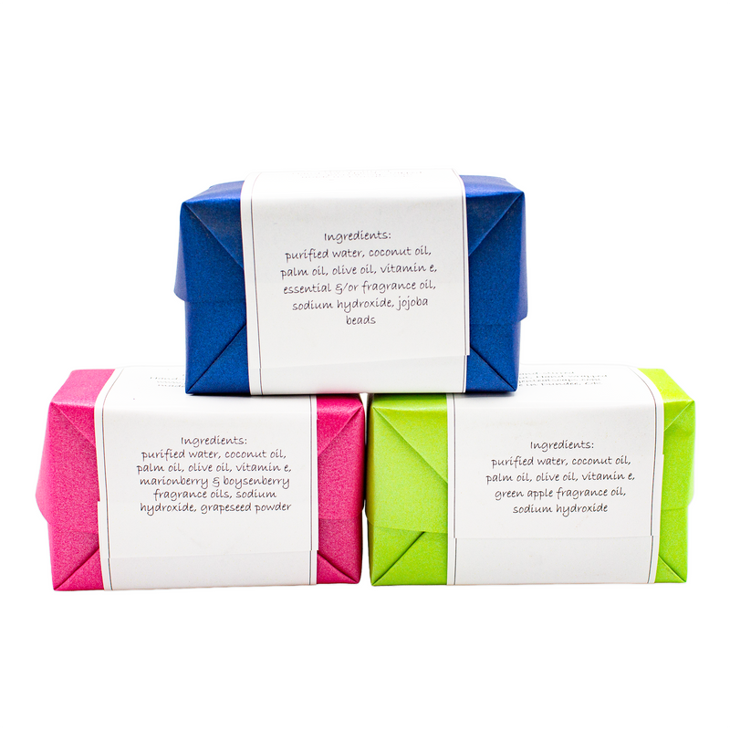 Load image into Gallery viewer, Jenteal, Oregon Soap 3 Bar Gift Bag (Marionberry, Apple, Rain)
