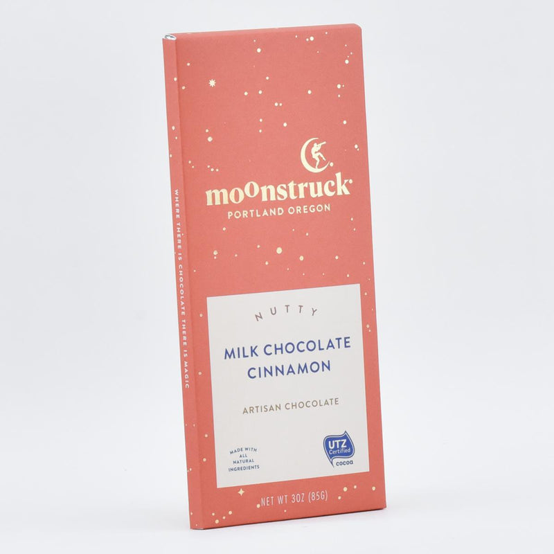 Load image into Gallery viewer, Moonstruck Milk Chocolate Cinnamon Bar
