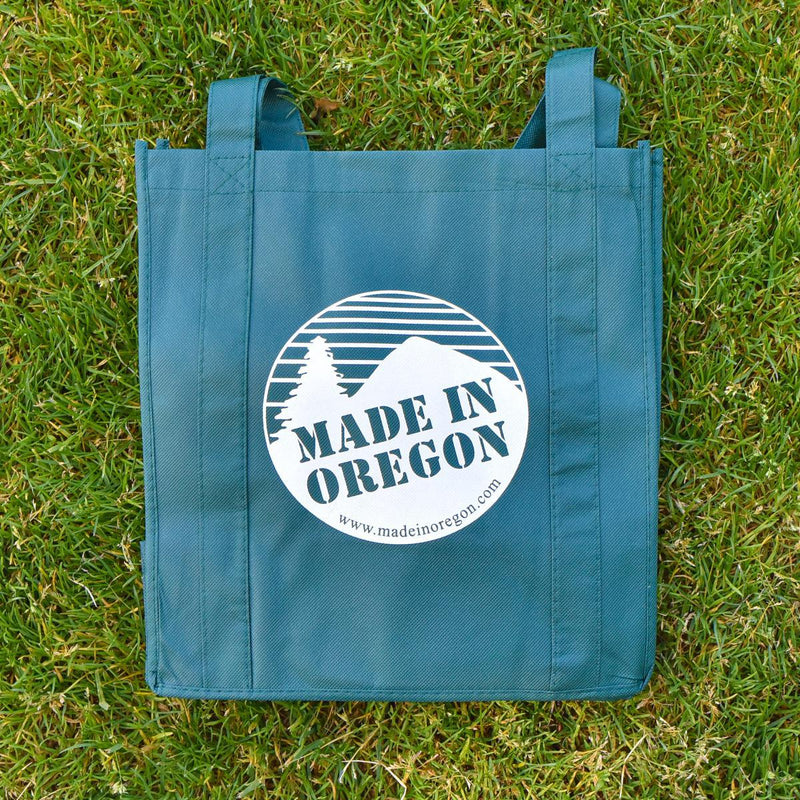 Load image into Gallery viewer, Made In Oregon Eco-Shopping Bag on grass
