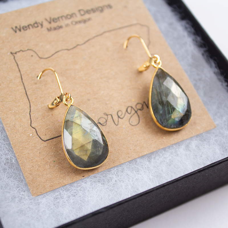 Load image into Gallery viewer, Wendy Vernon Designs Labradorite Earrings
