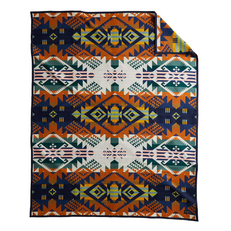 Load image into Gallery viewer, Pendleton Journey West Wool Blanket, Twin
