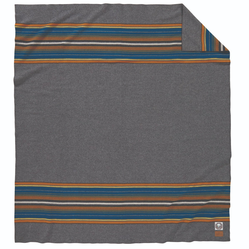 Load image into Gallery viewer, Pendleton Olympic National Park Wool Blanket Full Open
