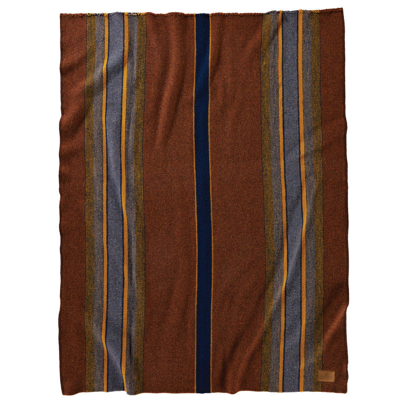 Load image into Gallery viewer, Pendleton Yakima Camp High Ridge Wool Blanket, Throw
