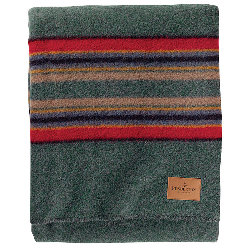 Load image into Gallery viewer, Pendleton Yakima Camp Green Heather Wool Blanket, Queen
